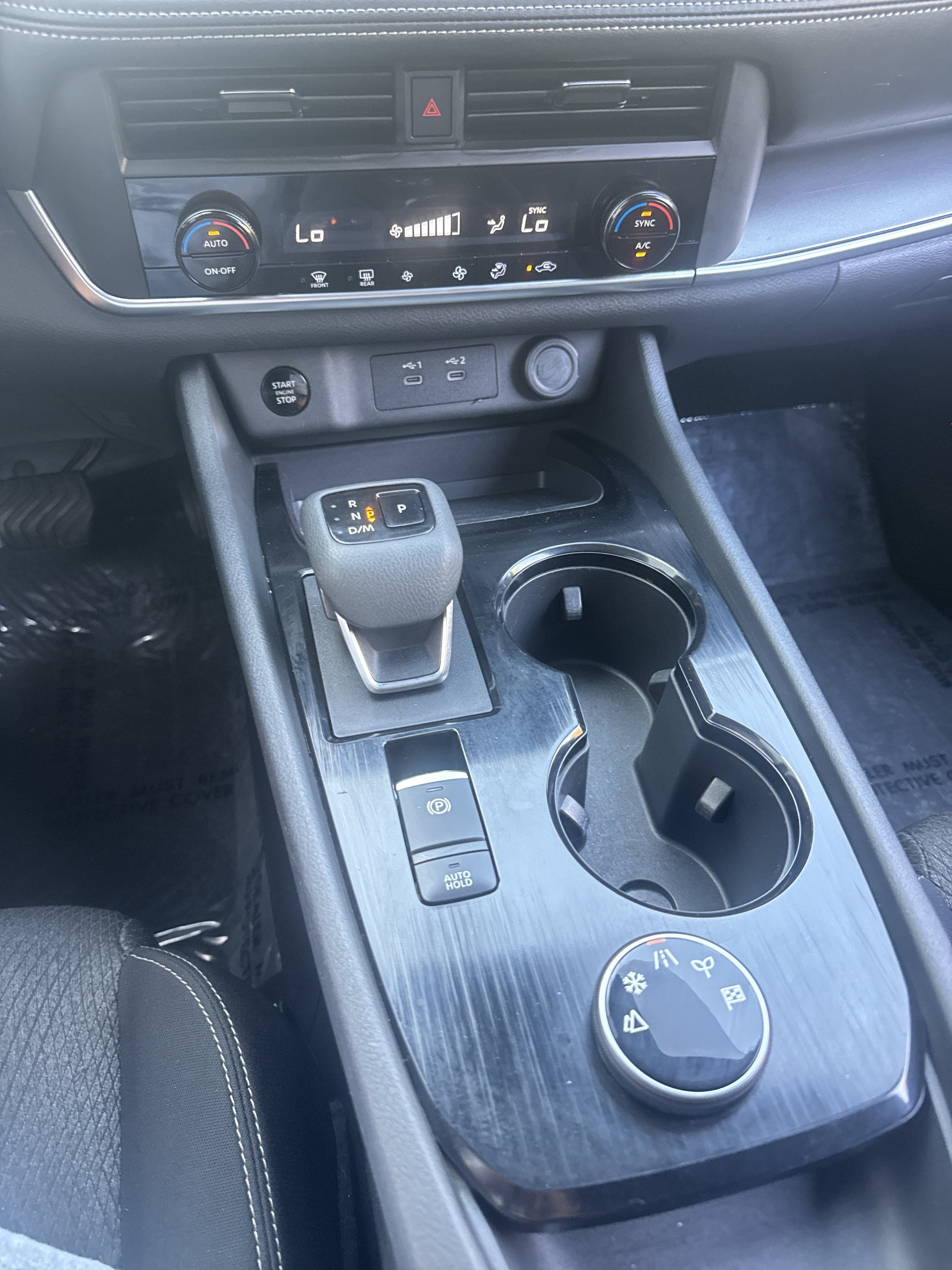Used 2024 Nissan Rogue SV AWD/4WD image 13