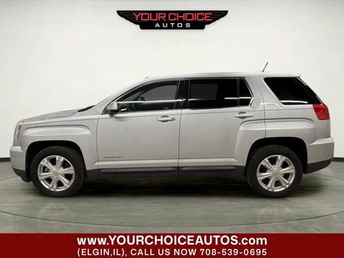 Used 2017 GMC Terrain SLE FWD image 2