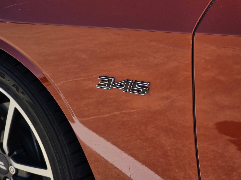 Used 2023 Dodge Challenger R/T RWD image 8