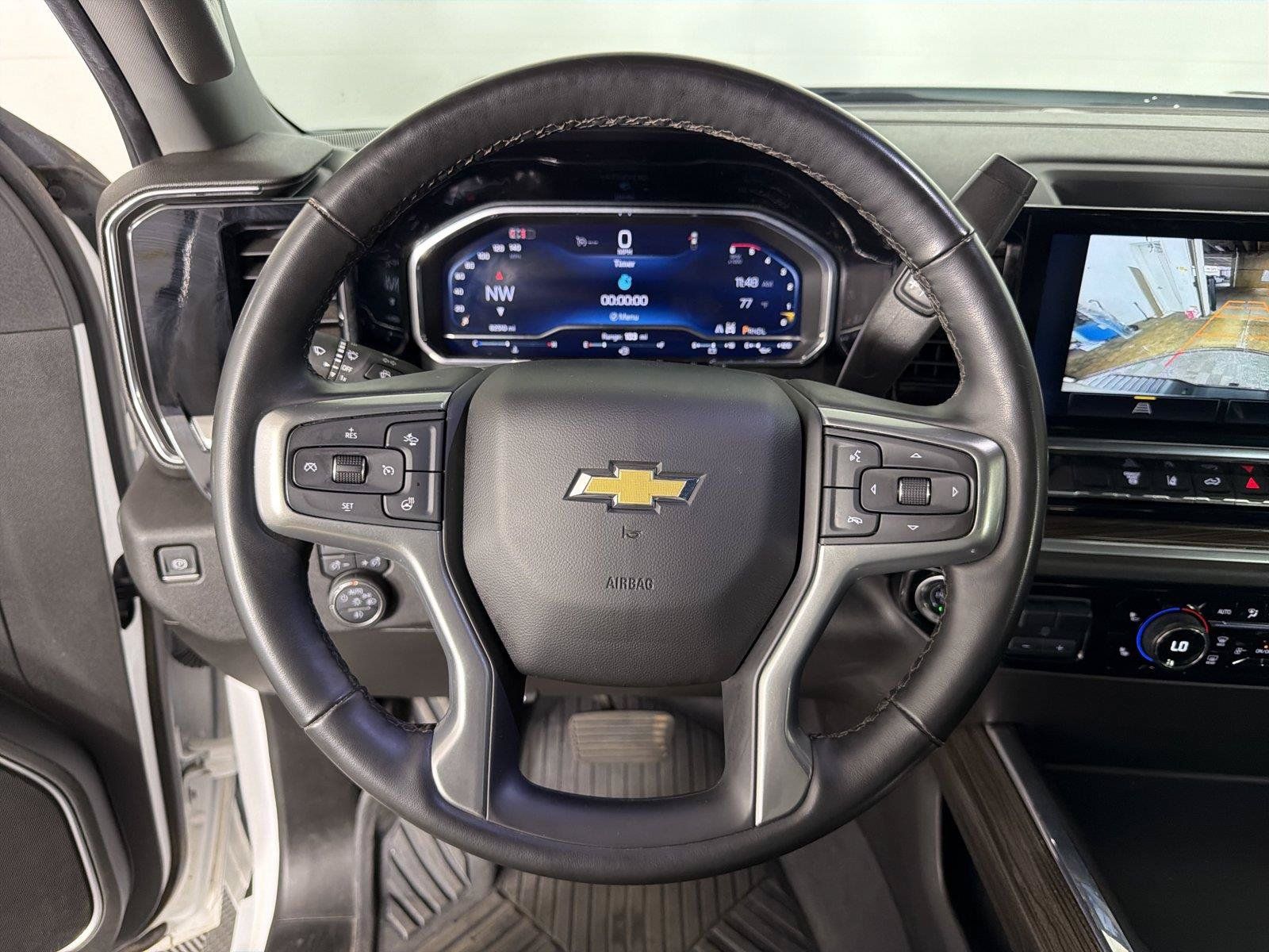 Used 2024 Chevrolet Silverado 2500 LT AWD/4WD image 21
