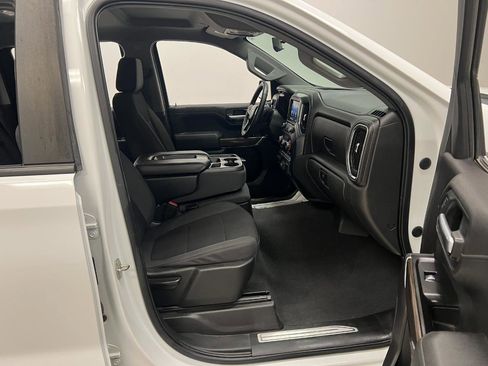 Used 2020 Chevrolet Silverado 1500 LT w/ All-Star Edition image 31