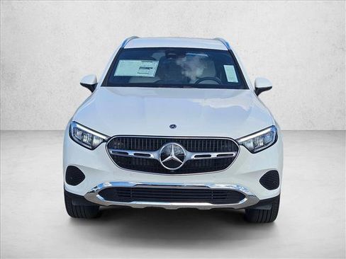 Certified 2026 Mercedes-Benz GLC 300 image 2