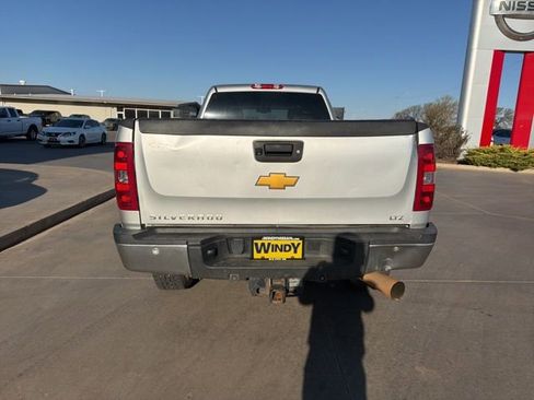 Used 2014 Chevrolet Silverado 3500 LTZ w/ LTZ Plus Package image 6