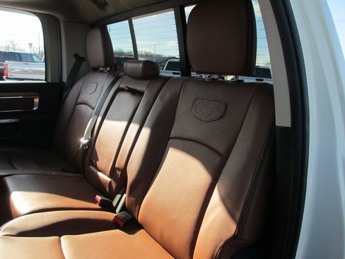 Used 2016 RAM 3500 Laramie Longhorn image 21