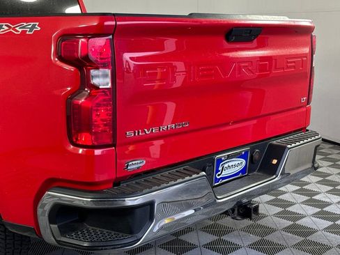 Used 2021 Chevrolet Silverado 1500 LT AWD/4WD image 52