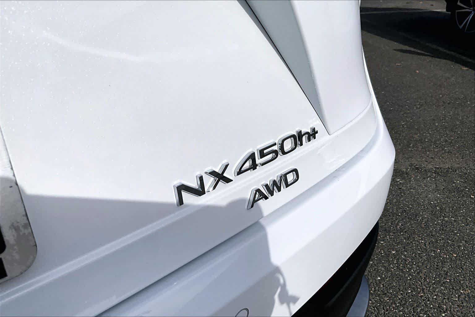 Used 2024 Lexus NX 450h+ F Sport w/ Vision Package AWD/4WD image 30