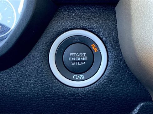 Certified 2022 RAM 1500 Laramie image 31