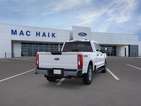 New 2026 Ford F250 XLT w/ FX4 Off-Road Package image 8