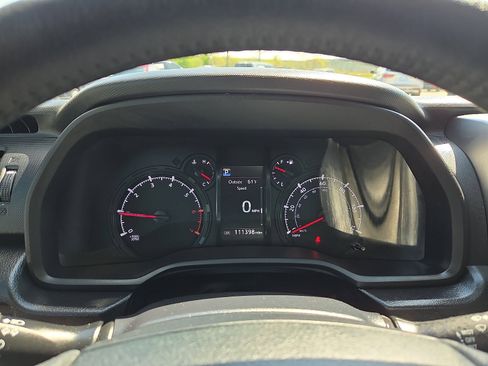 Used 2021 Toyota 4Runner SR5 AWD/4WD image 23