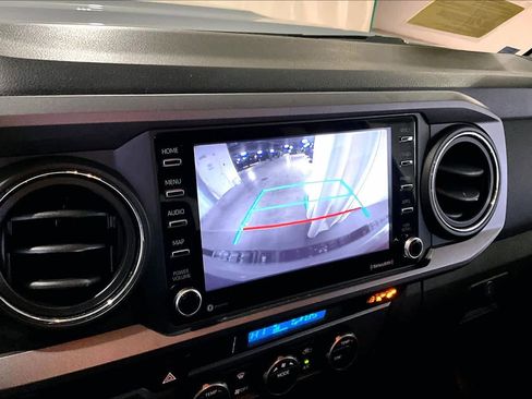 Used 2021 Toyota Tacoma TRD Sport image 27