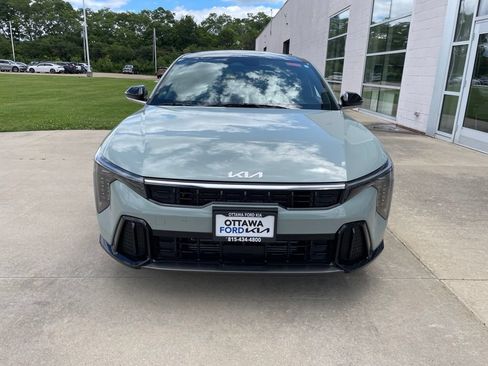 New 2026 Kia K4 GT-Line Turbo FWD image 3