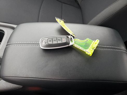 Certified 2025 Nissan Sentra S image 31