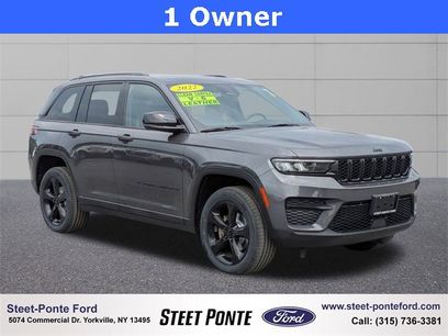 Used 2022 Jeep Grand Cherokee Altitude