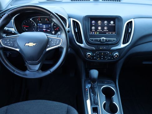 Used 2023 Chevrolet Equinox LT image 15