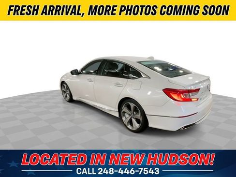 Used 2019 Honda Accord Touring image 8