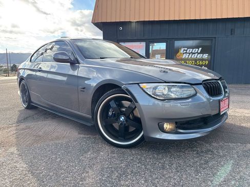 Used 2011 BMW 335i xDrive Coupe image 37