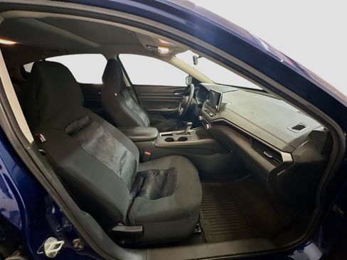 Used 2019 Nissan Altima 2.5 SR w/ SR Premium Package image 32