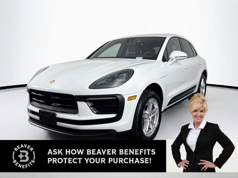 Used 2024 Porsche Macan Turbo image 1