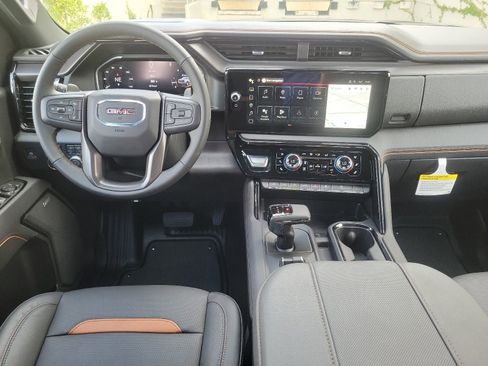 New 2026 GMC Sierra 1500 AT4 w/ AT4 Premium Package AWD/4WD image 15