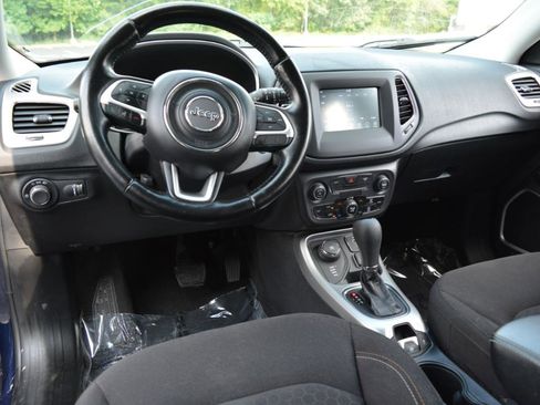 Used 2021 Jeep Compass Sport w/ Cold Weather Group AWD/4WD image 19