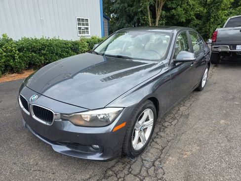Used 2014 BMW 328i Sedan RWD image 2