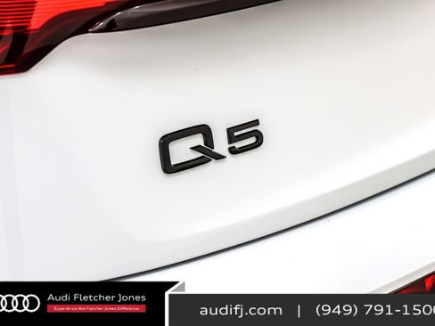 Used 2024 Audi Q5 e Premium Plus image 10