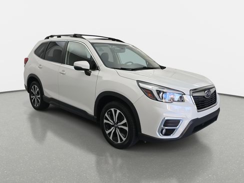 Used 2020 Subaru Forester Limited w/ Popular Package #3 image 3