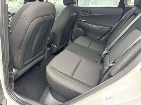 Certified 2023 Hyundai Kona SEL AWD/4WD image 8