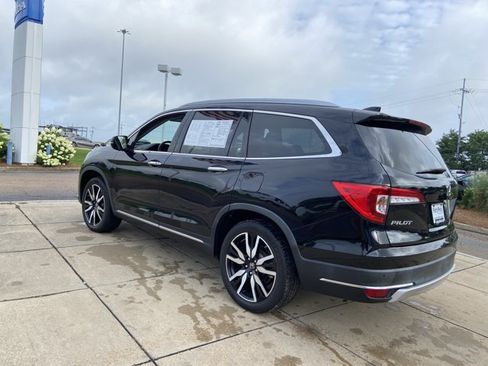 Used 2021 Honda Pilot Touring image 8