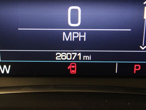 Used 2023 GMC Acadia SLE w/ Driver Convenience Package image 43