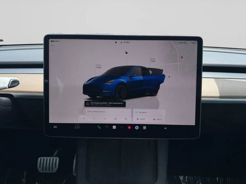 Used 2023 Tesla Model Y Performance AWD/4WD image 21