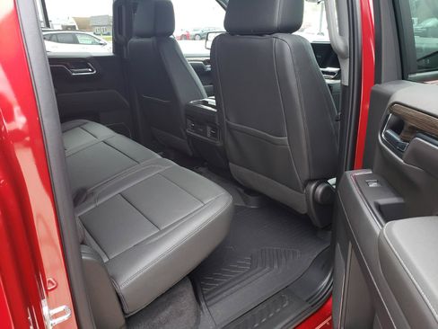 Used 2022 Chevrolet Silverado 1500 RST AWD/4WD image 11