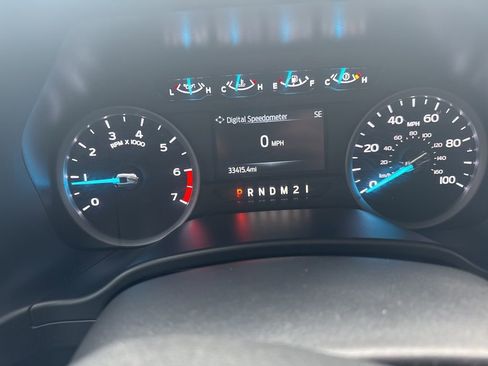 Used 2020 Ford F250 XL w/ STX Appearance Package image 8