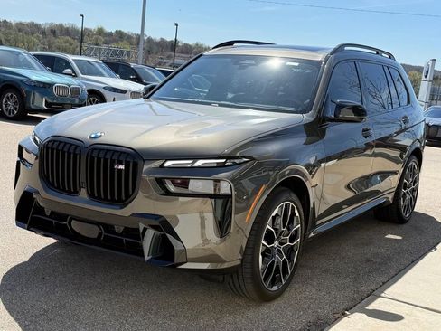 Used 2026 BMW X7 M60i w/ Executive Package AWD/4WD image 7