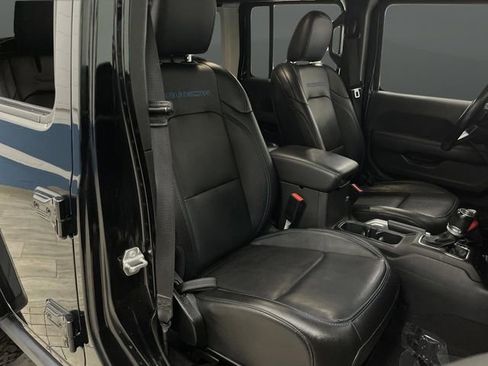 Used 2021 Jeep Wrangler Unlimited Rubicon 4xe w/ Steel Bumper Group image 32