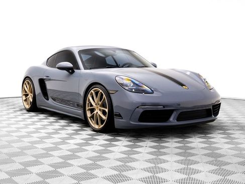 Certified 2024 Porsche 718 Cayman image 6