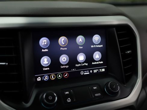 Used 2023 GMC Acadia SLT FWD image 13
