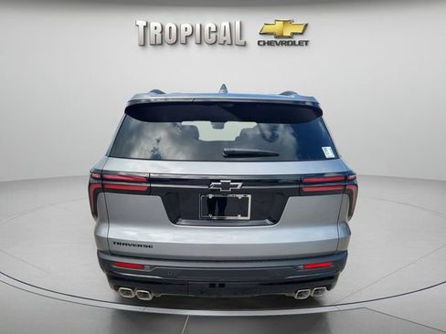 New 2026 Chevrolet Traverse LT w/ Midnight/Sport Edition FWD image 4