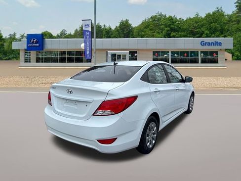 Used 2017 Hyundai Accent SE FWD image 6