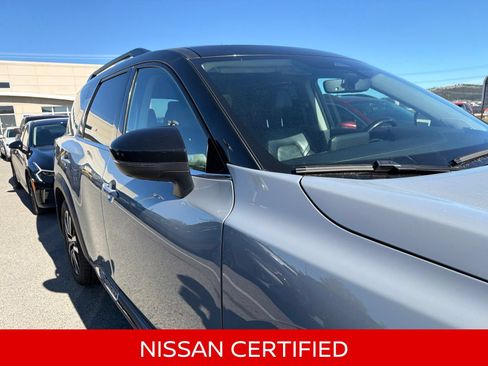 Certified 2023 Nissan Pathfinder Platinum AWD/4WD image 9
