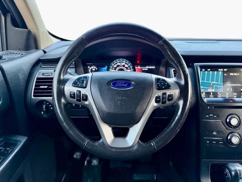 Used 2016 Ford Flex SEL image 14