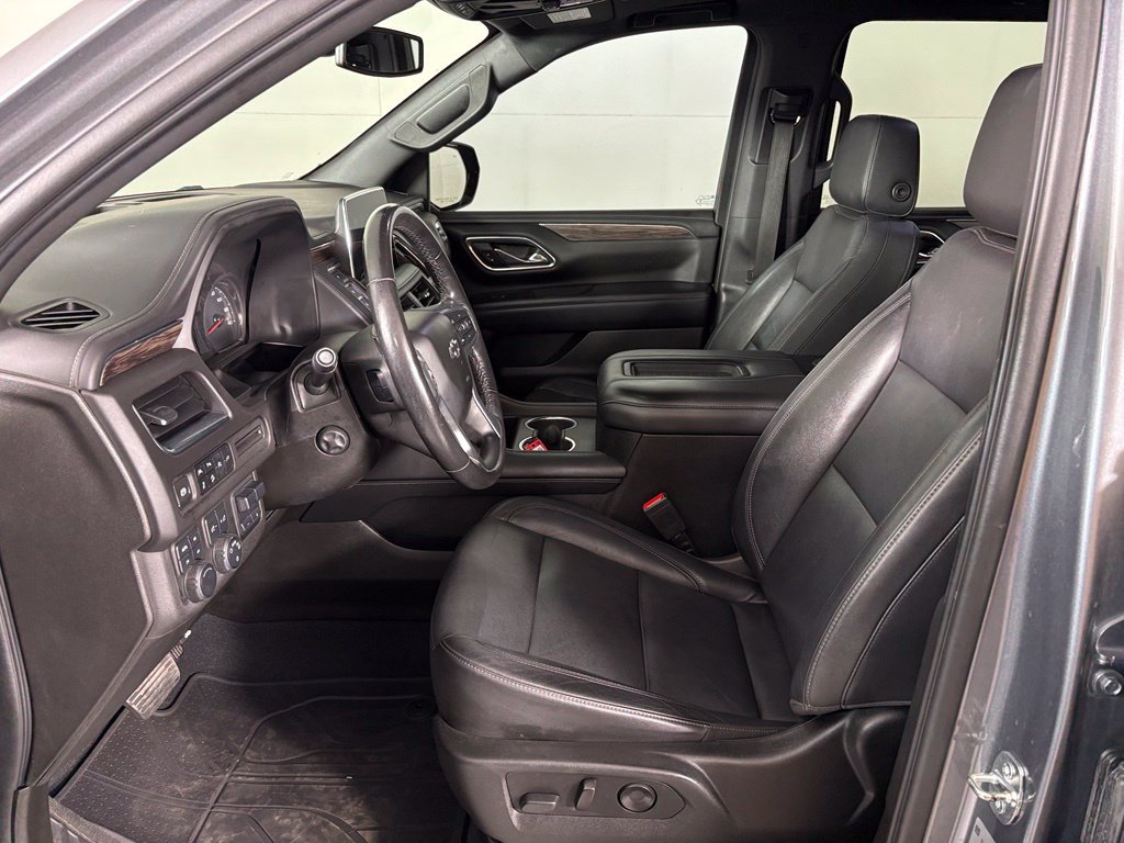 Used 2021 Chevrolet Tahoe Z71 w/ Z71 Signature Package AWD/4WD image 16