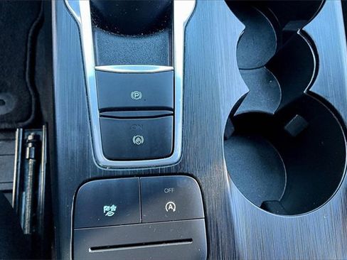 Used 2025 Ford Escape ST-Line image 15