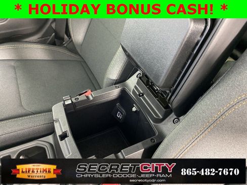 New 2026 Jeep Wrangler Unlimited Sport image 25