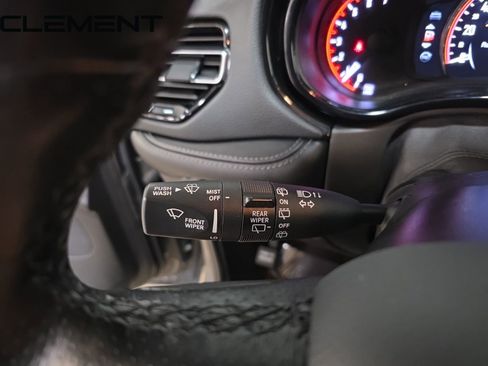 Used 2021 Dodge Durango SXT AWD/4WD image 18