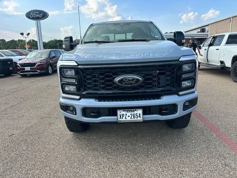 Used 2026 Ford F250 Lariat w/ Tremor Off-Road Package AWD/4WD image 3