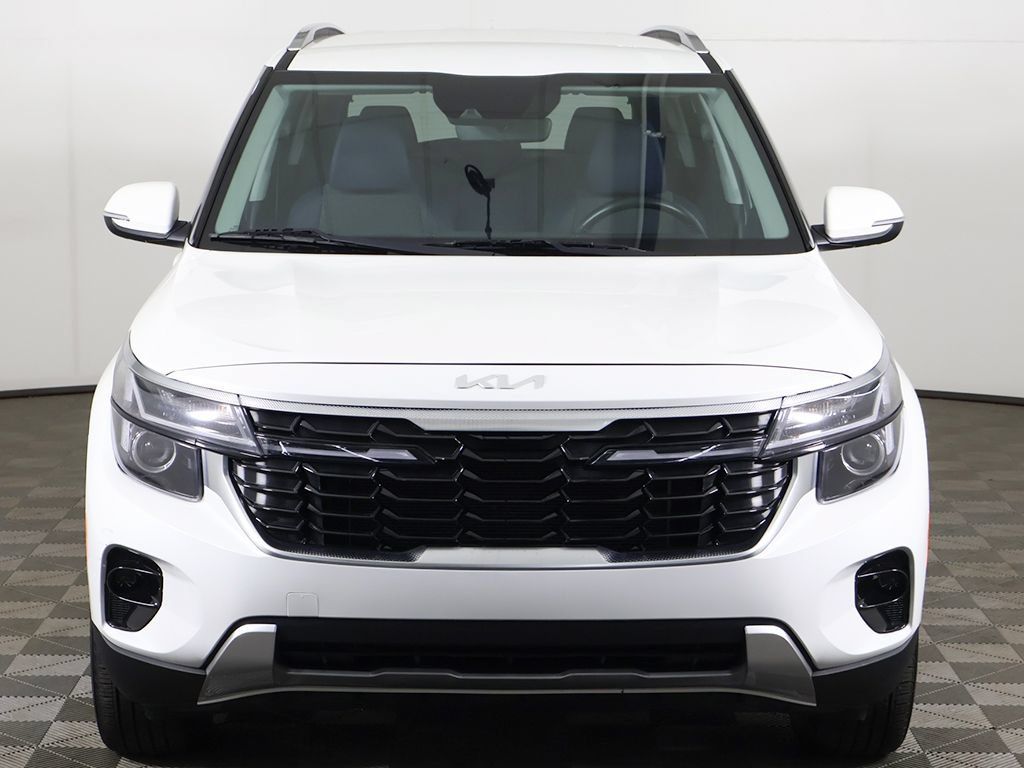 Used 2024 Kia Seltos S AWD/4WD image 11