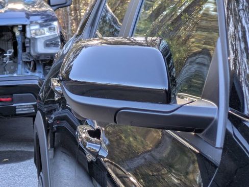 New 2026 Chevrolet Equinox LT w/ Convenience Package II image 10