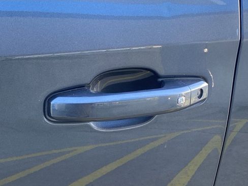 Used 2019 GMC Sierra 1500 AT4 w/ AT4 Premium Package image 15