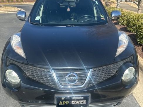 Used 2012 Nissan Juke SL w/ Chrome Pkg image 1